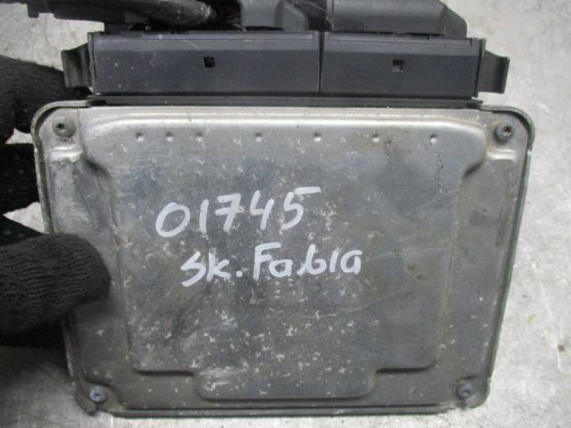 Блок управления двигателем Skoda Fabia 1 купить в России