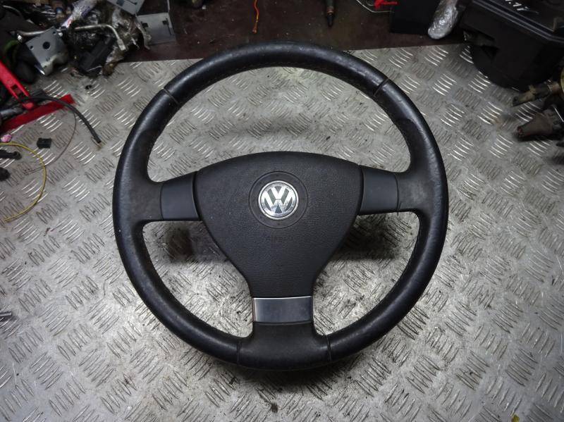 Руль Volkswagen Passat 5 GP купить в России