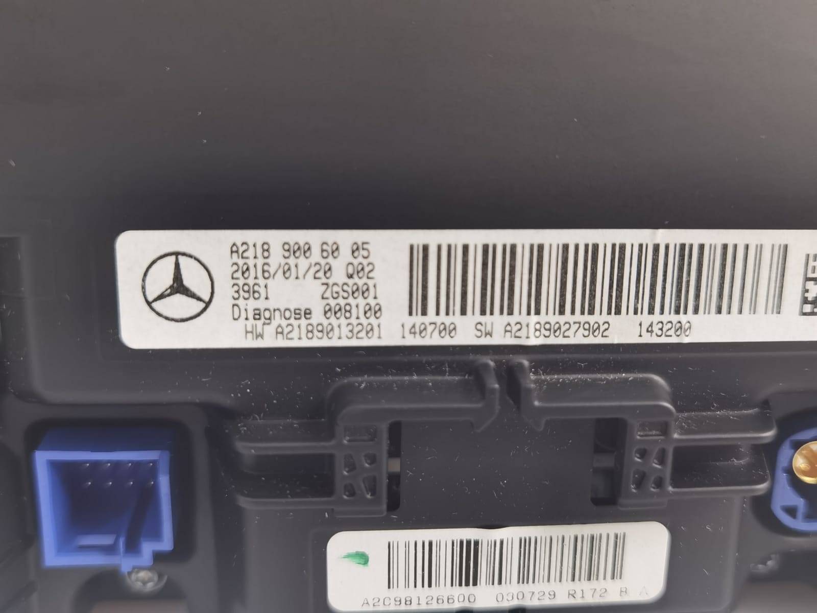 Дисплей информационный Mercedes CLS-Class (W218) купить в Беларуси