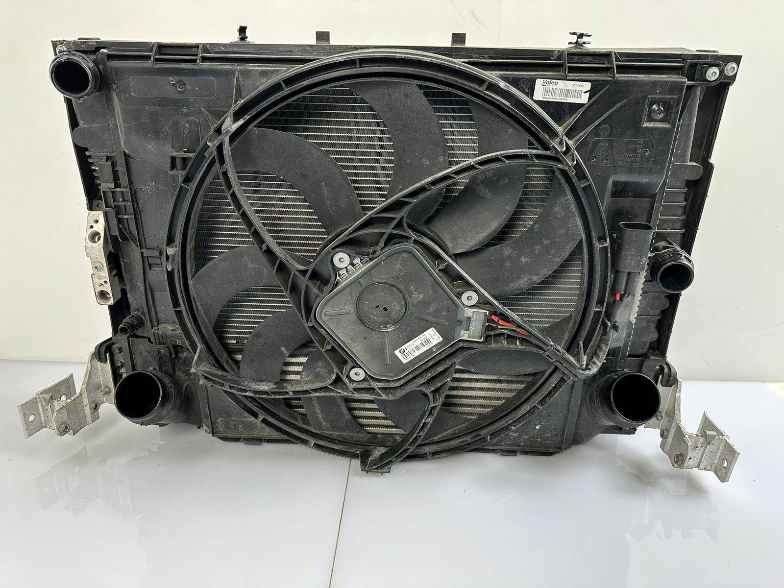 Кассета радиаторов BMW 4-Series (F32/F33/F36) купить в России
