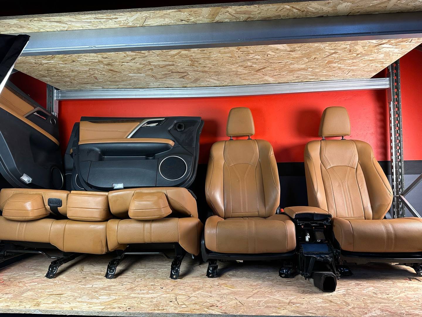 Салон (сидения) комплект Lexus RX 4 (AL20) купить в России