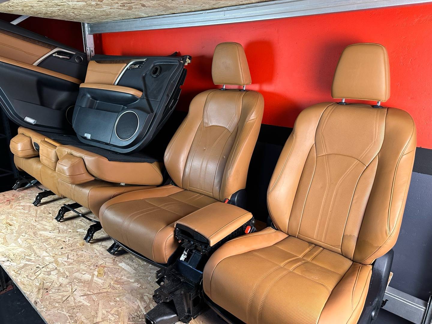 Салон (сидения) комплект Lexus RX 4 (AL20) купить в Беларуси