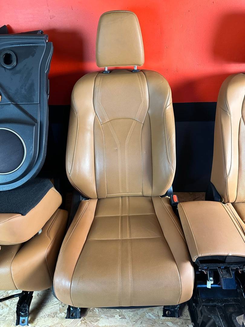 Салон (сидения) комплект Lexus RX 4 (AL20) купить в России