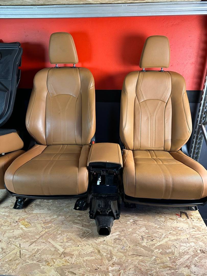 Салон (сидения) комплект Lexus RX 4 (AL20) купить в Беларуси