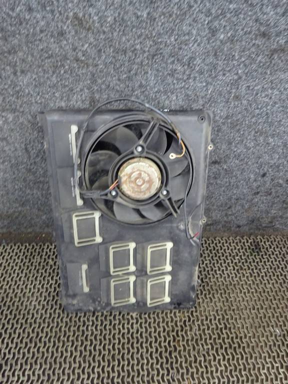 Вентилятор радиатора основного Audi A6 C4 купить в России