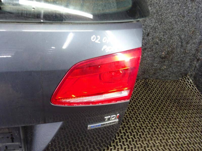 Крышка (дверь) багажника Volkswagen Passat 5 GP купить в Беларуси