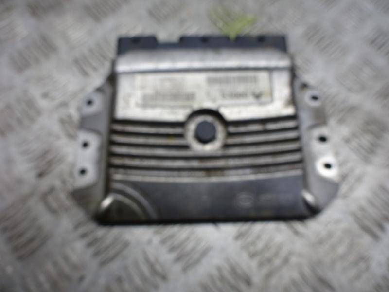 Блок управления двигателем Renault Megane 2 купить в России