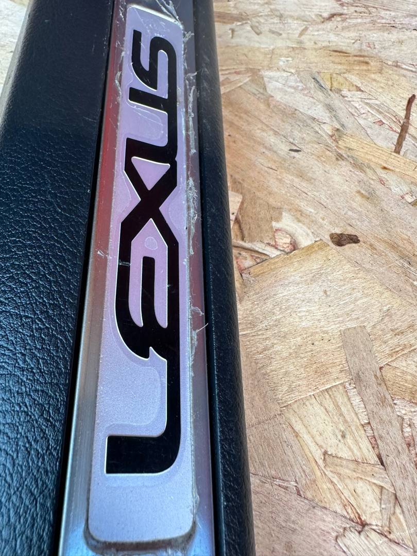 Накладка порога (внутренняя) Lexus NX купить в Беларуси