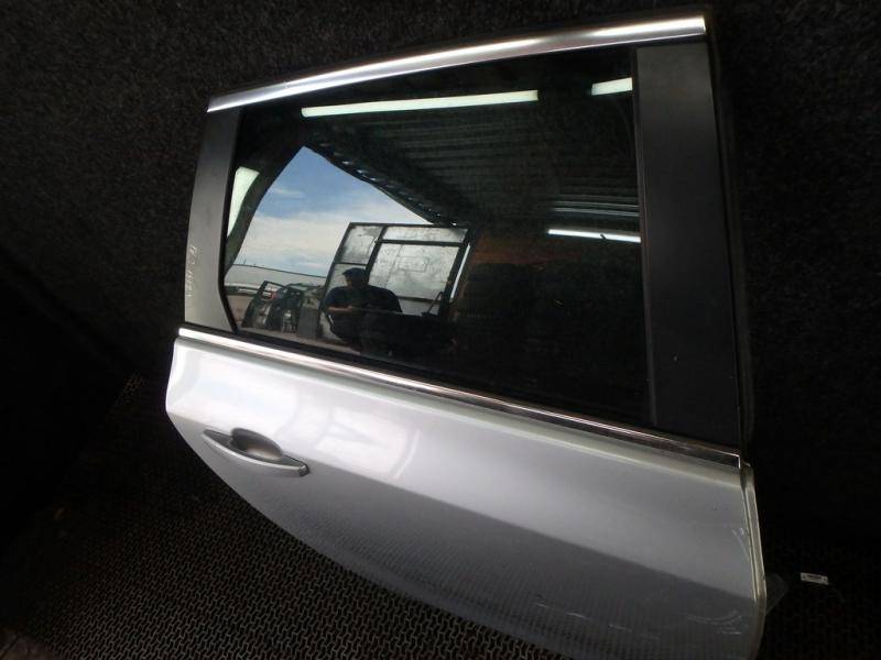 Дверь задняя правая Opel Astra J купить в России