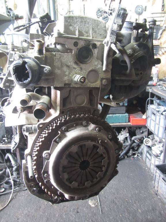 Двигатель (ДВС) Dacia Sandero 1 купить в Беларуси