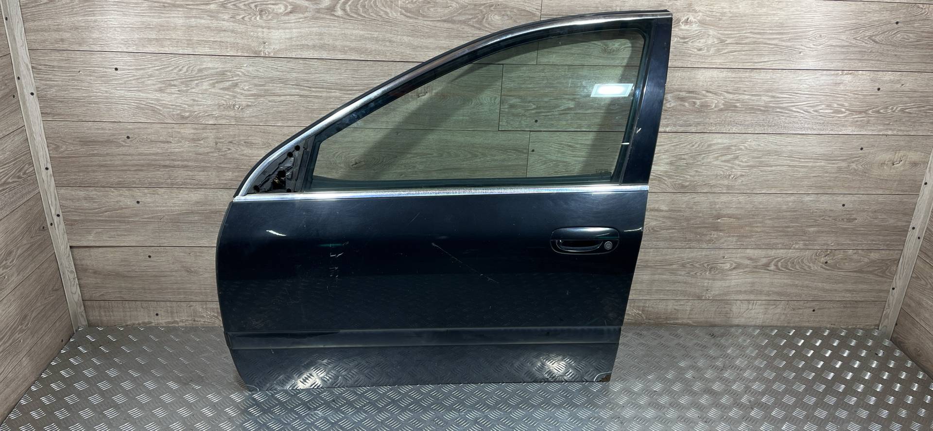 Дверь передняя левая Peugeot 607 купить в Беларуси