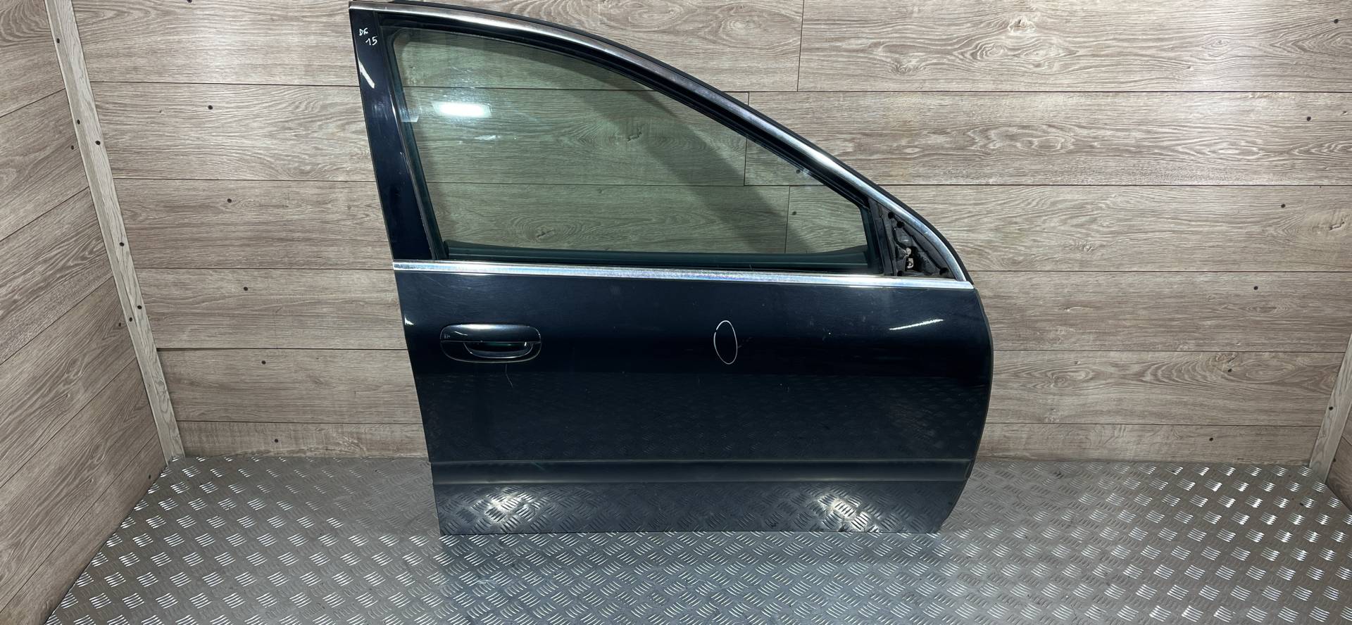 Дверь передняя правая Peugeot 607 купить в России