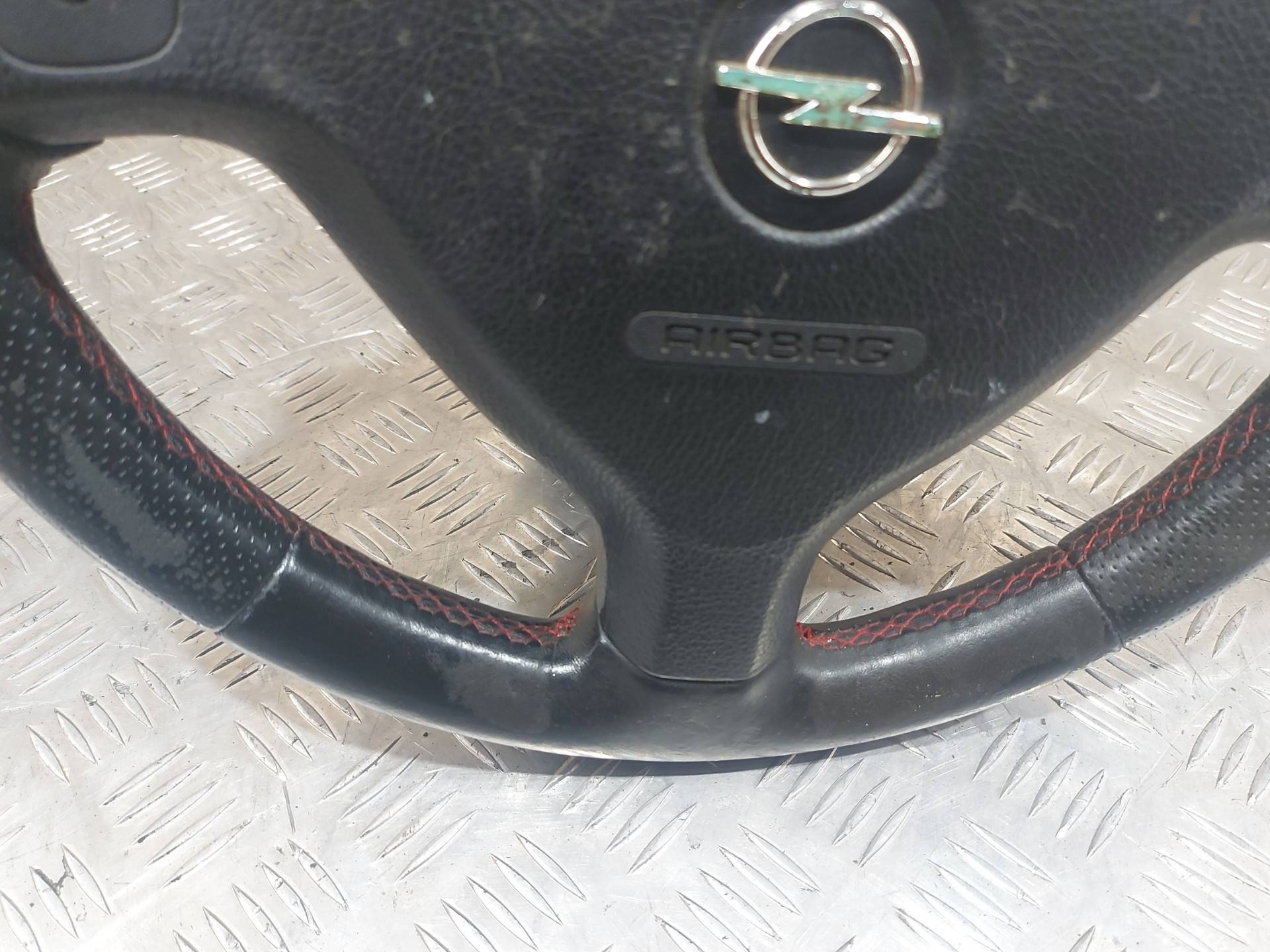 Руль Opel Astra G купить в Беларуси