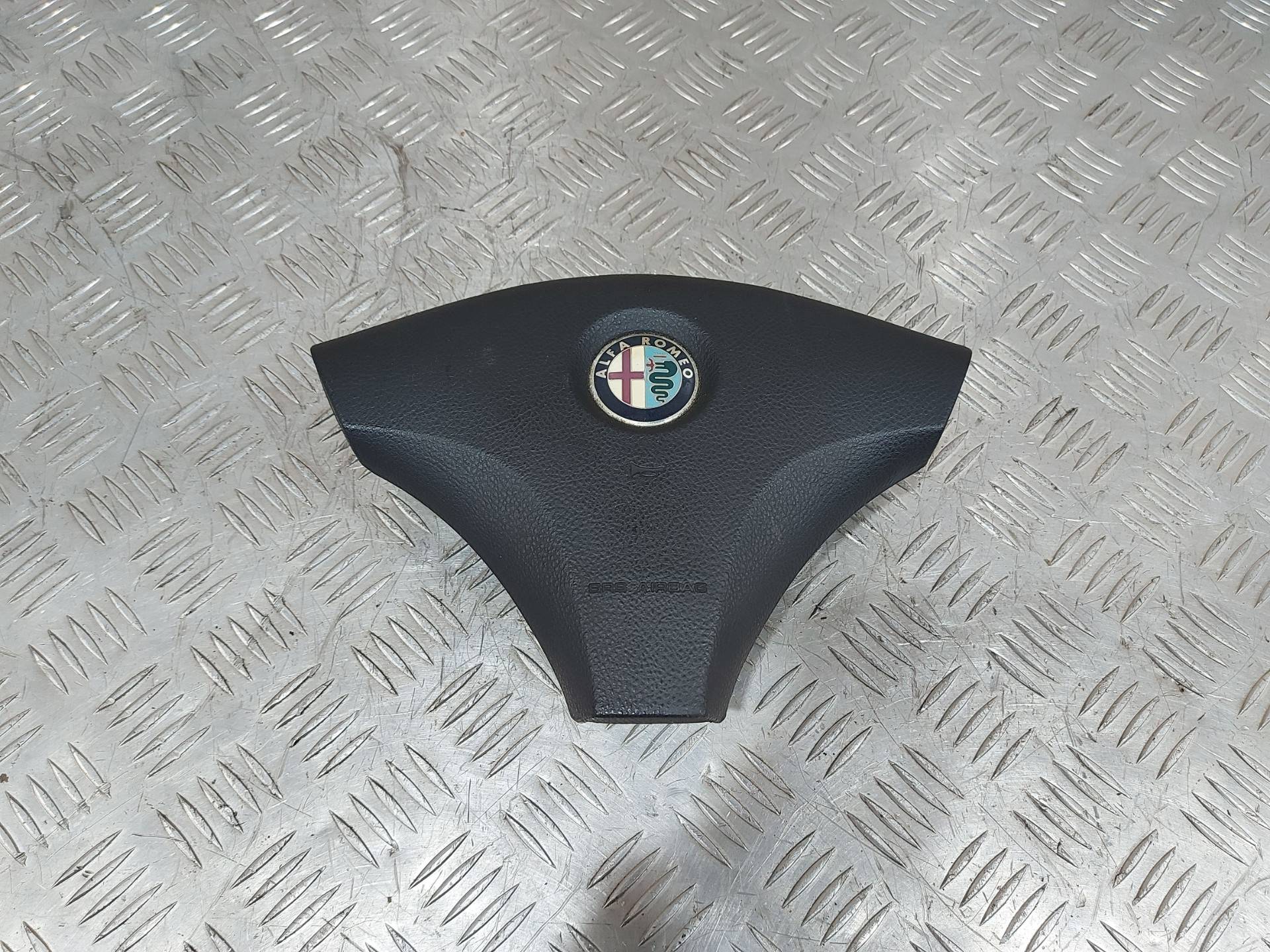 Подушка безопасности в рулевое колесо Alfa Romeo 156 (932) купить в России