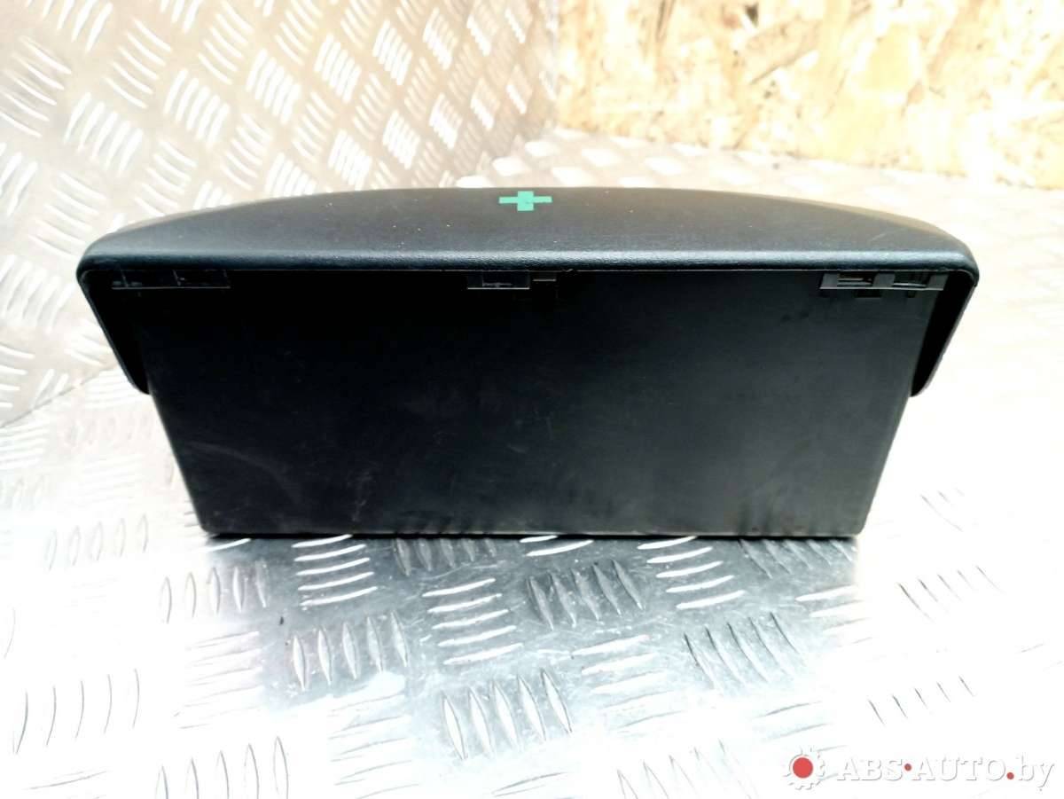 Аптечка BMW 3-Series (E90/E91/E92/E93) купить в Беларуси