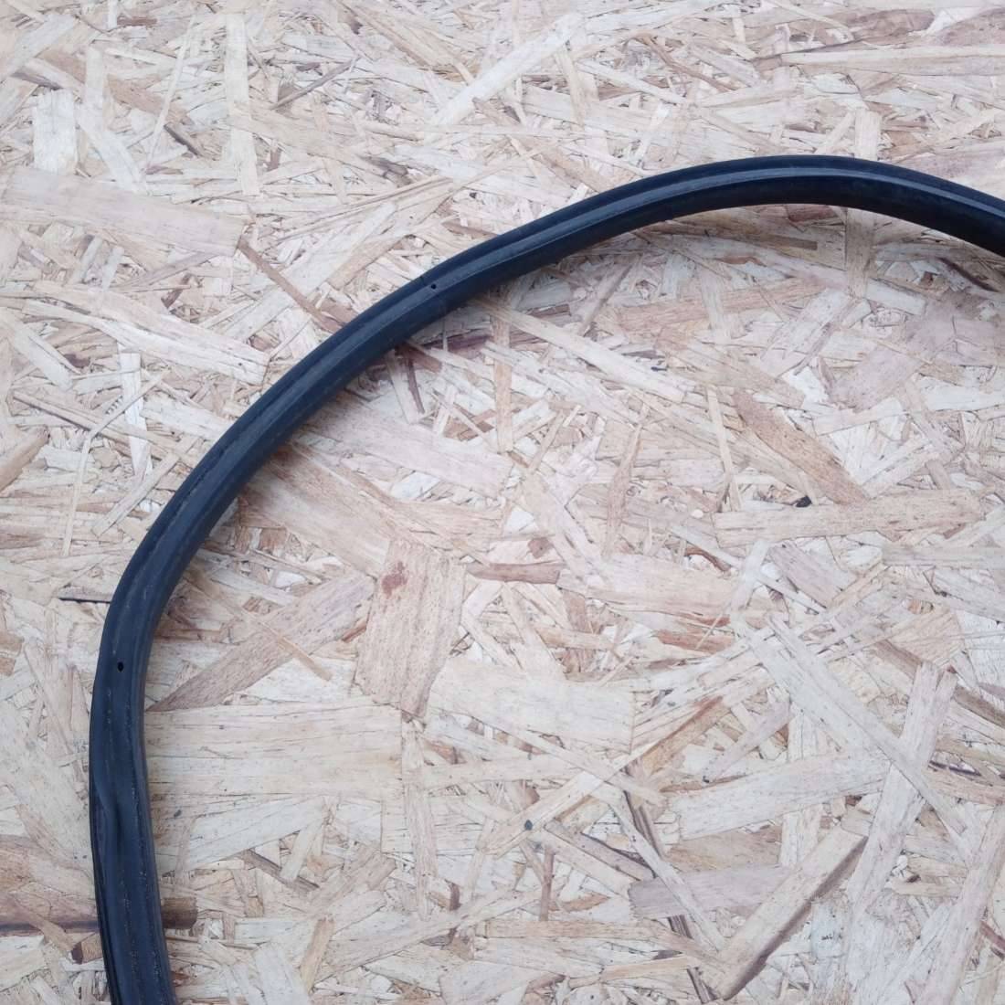 Уплотнитель Citroen Berlingo 1 купить в Беларуси