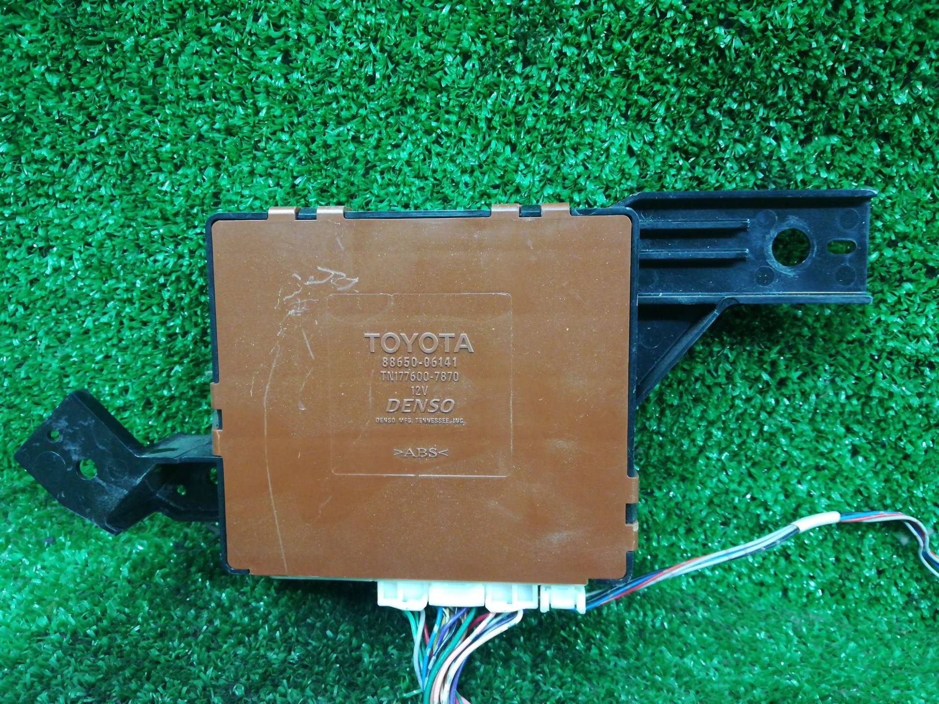 Блок управления ABS к Toyota Camry 8865006141, 2009, купить | DT-302575. Фото #2