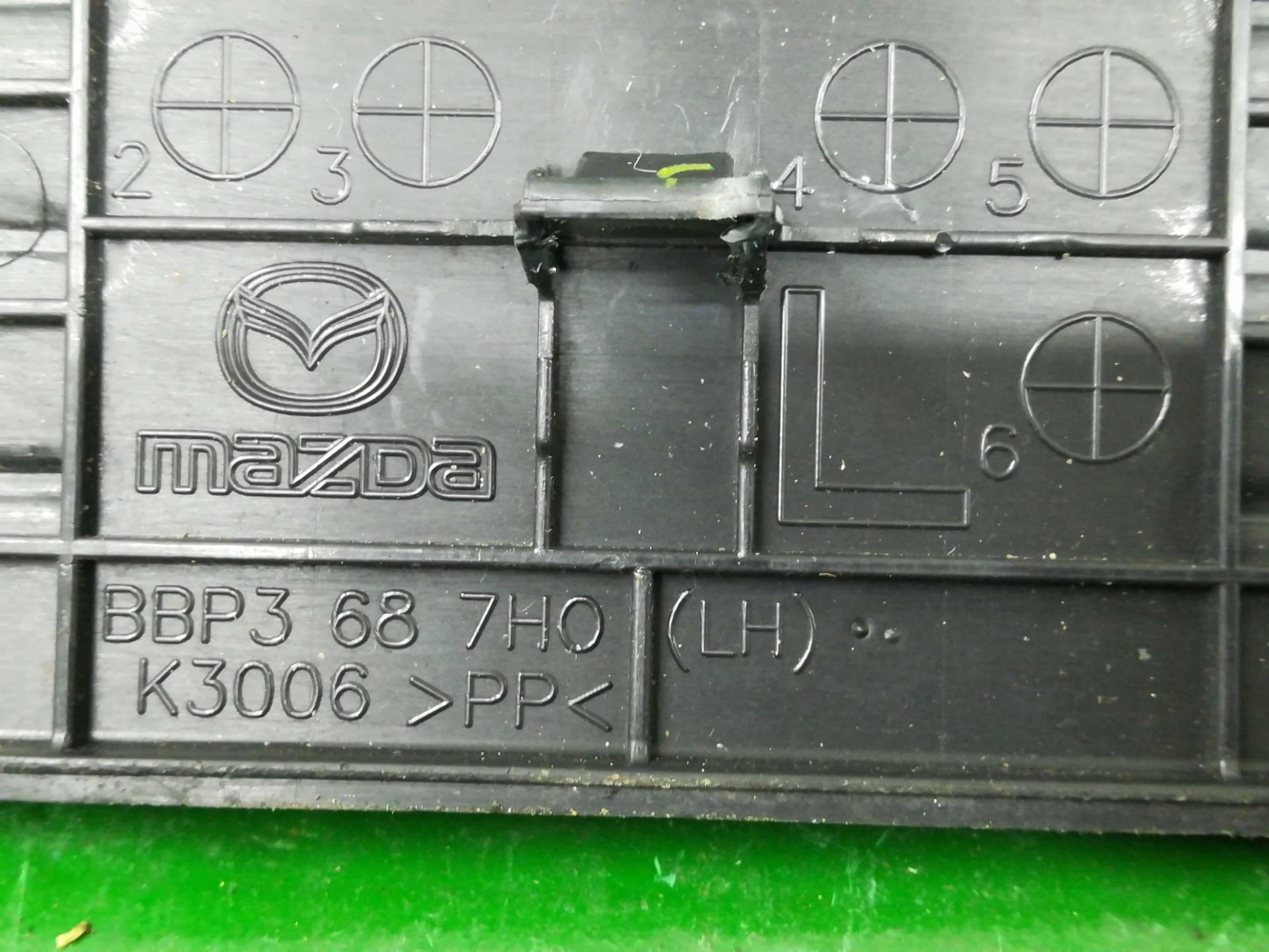 Накладка на порог к Mazda 3 BBP3687H0, 2011, купить | DT-304185. Фото #4