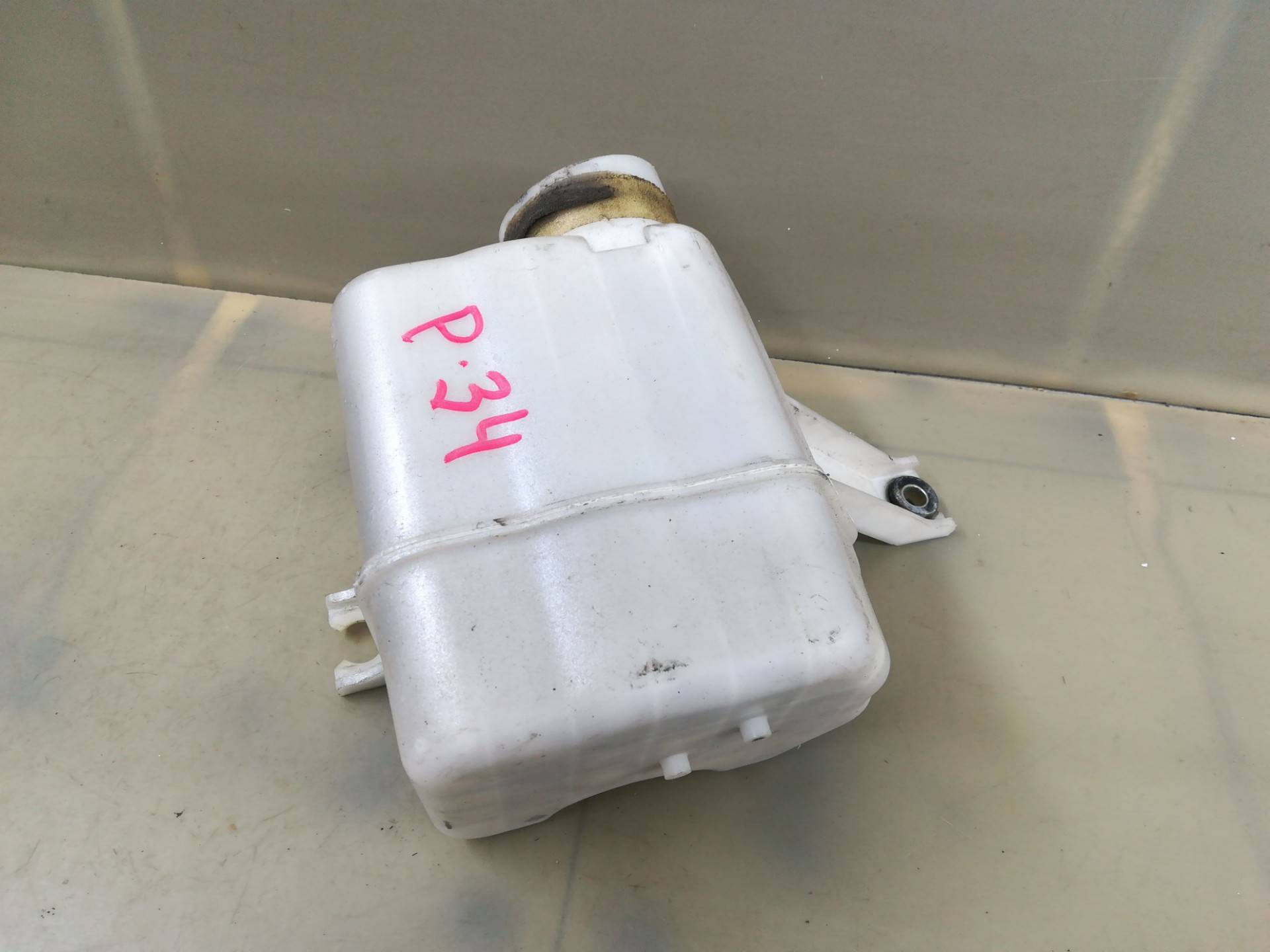 Резонатор воздушного фильтра к Toyota RAV4 178940P010, 2009, купить | DT-307043. Фото #2