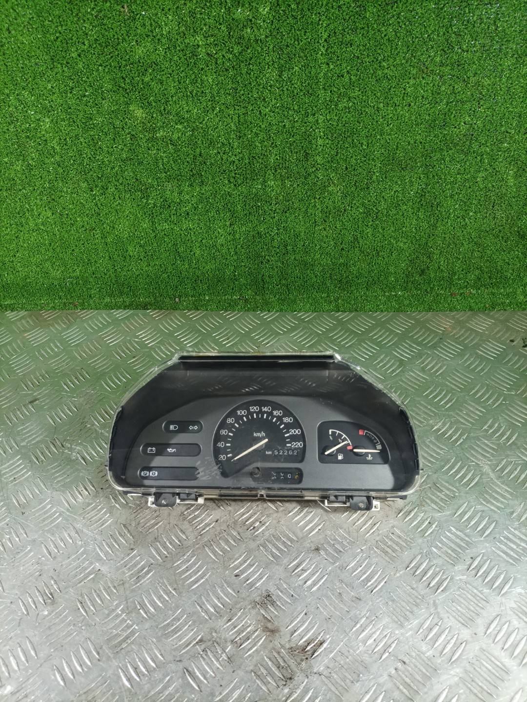 Щиток приборов (приборная панель) - Ford Fiesta 3 (1989-1995)