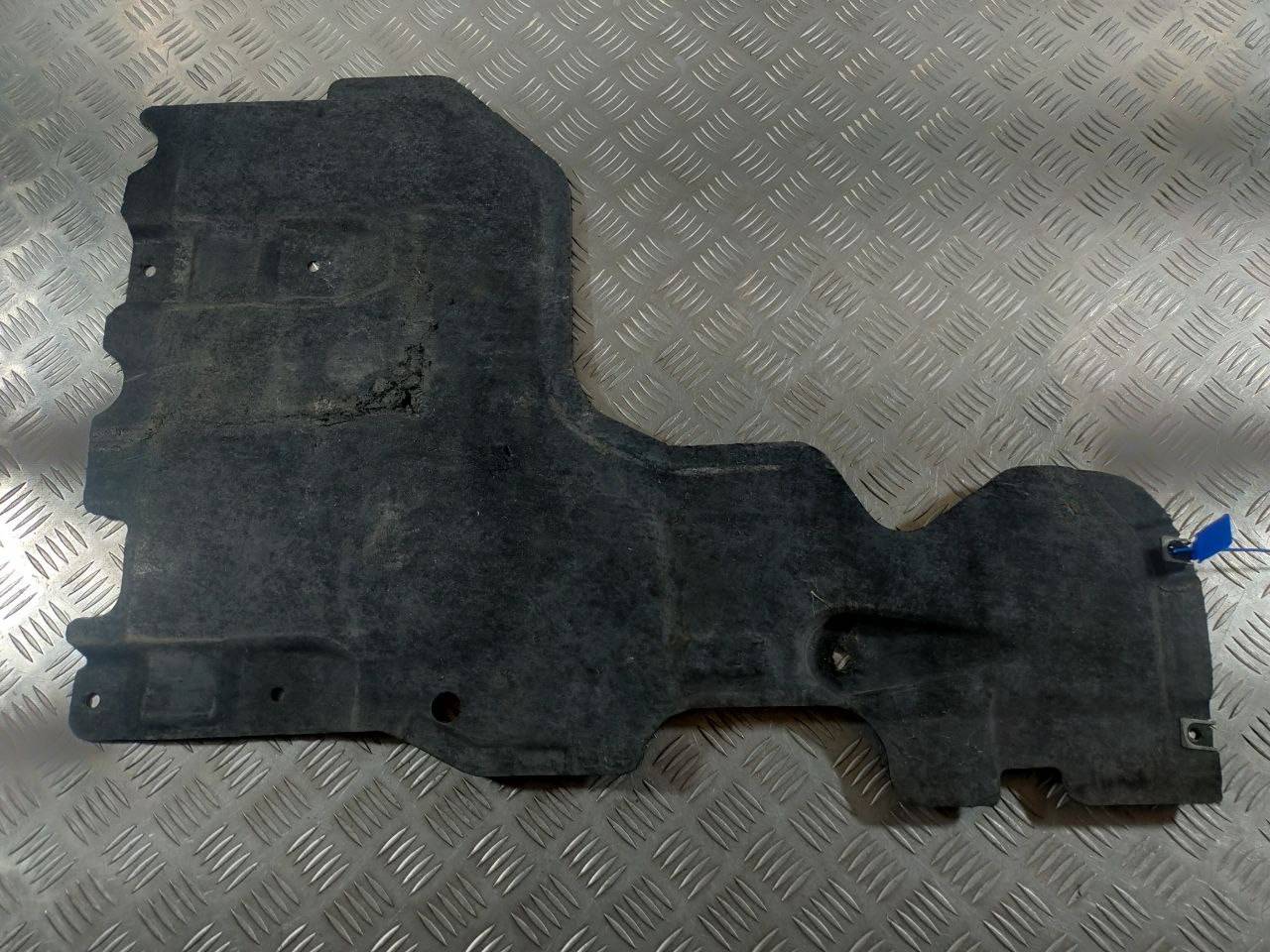Защита днища Audi A8 D4/4H 2012 OEM 4H4825214C, 4H04H4825214C, 4H0825214C