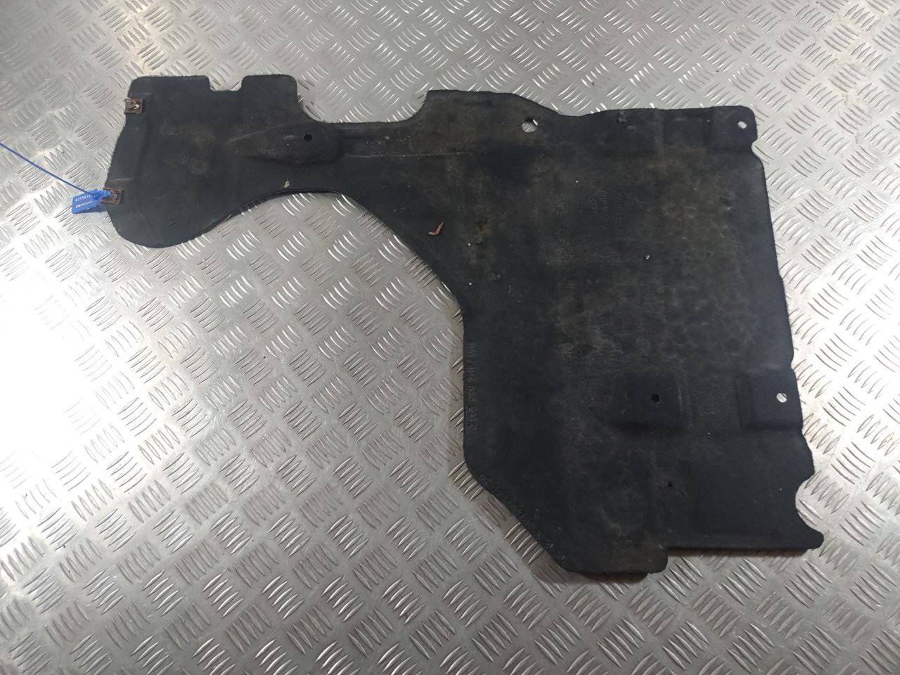 Защита днища Audi A8 D4/4H 2012 OEM 4H04H4825213C, 4H0825213C, 4H4825213C