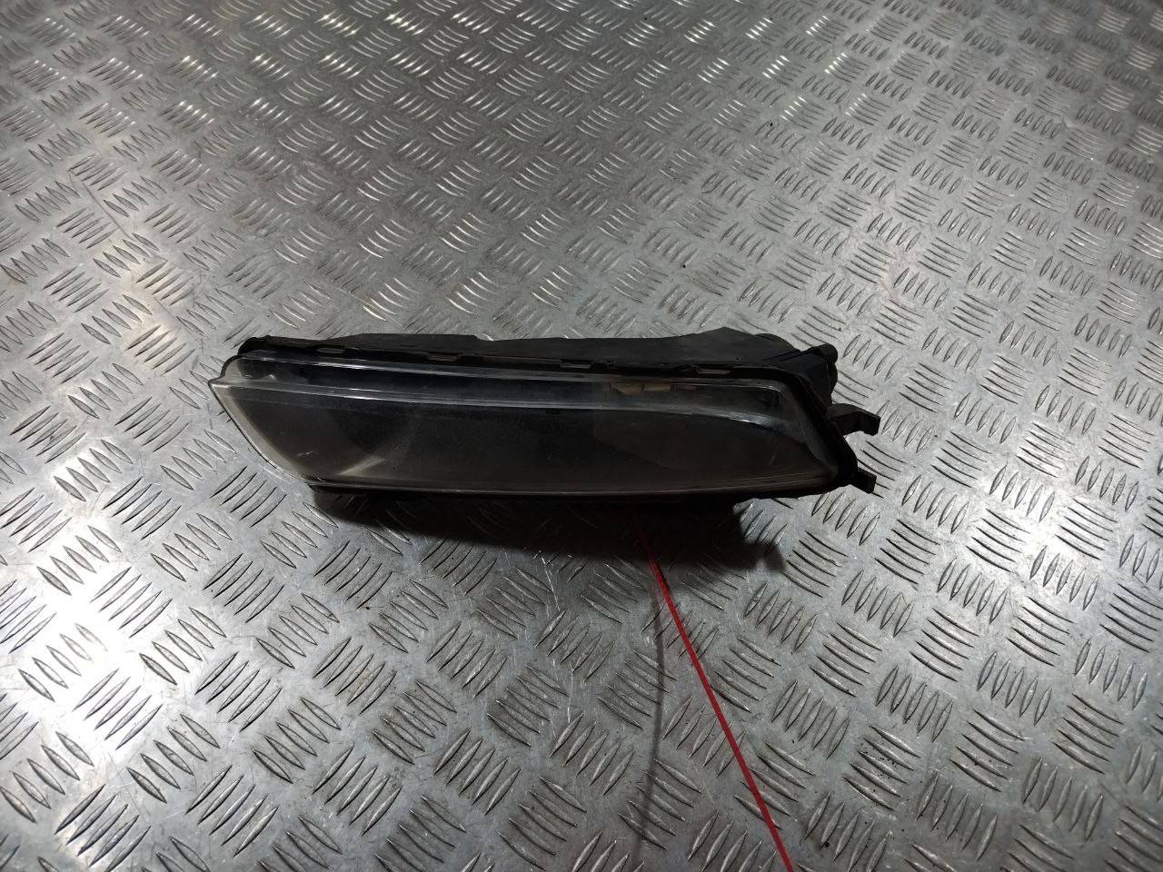 фара противотуманная левая Volkswagen Passat CC 2013 OEM 3C8941699