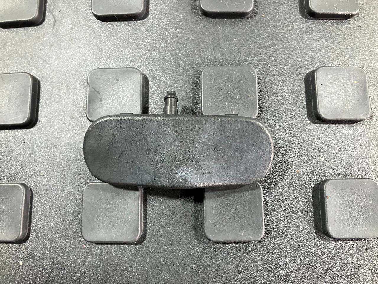 Форсунка омывателя Audi A7 4G 2012 OEM 4G8955987