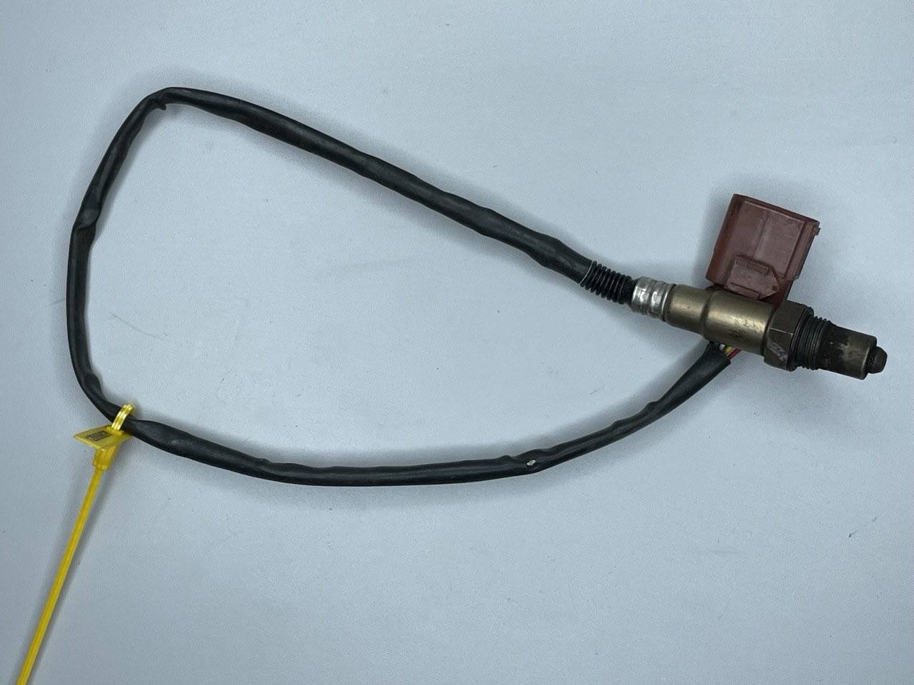 Лямбда-зонд Audi A8 D4/4H 2012 OEM 079906262R, 0258017233, 025807232