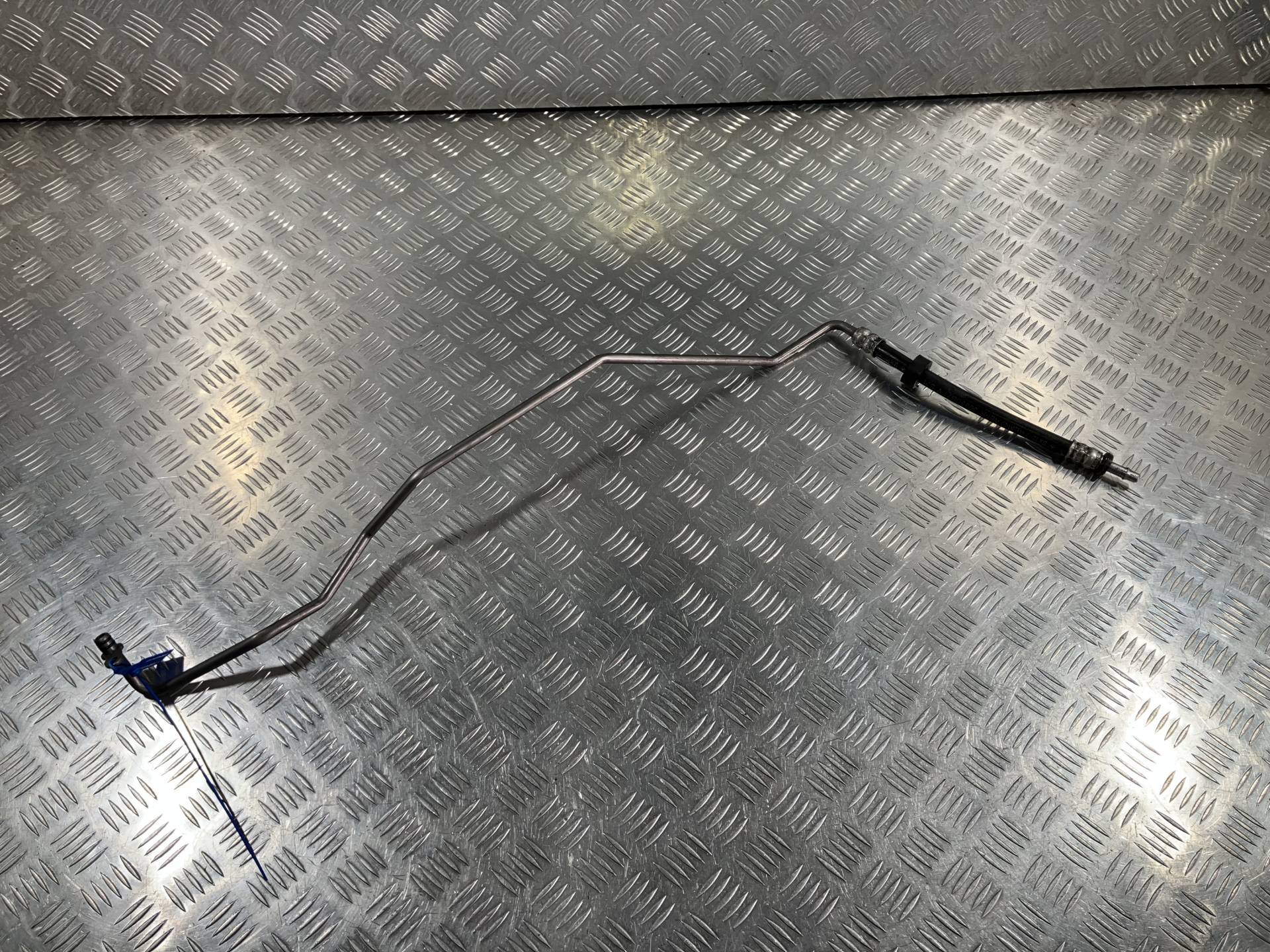 Шланг (трубка) АКПП Mercedes S W221 2008 OEM A2212700296