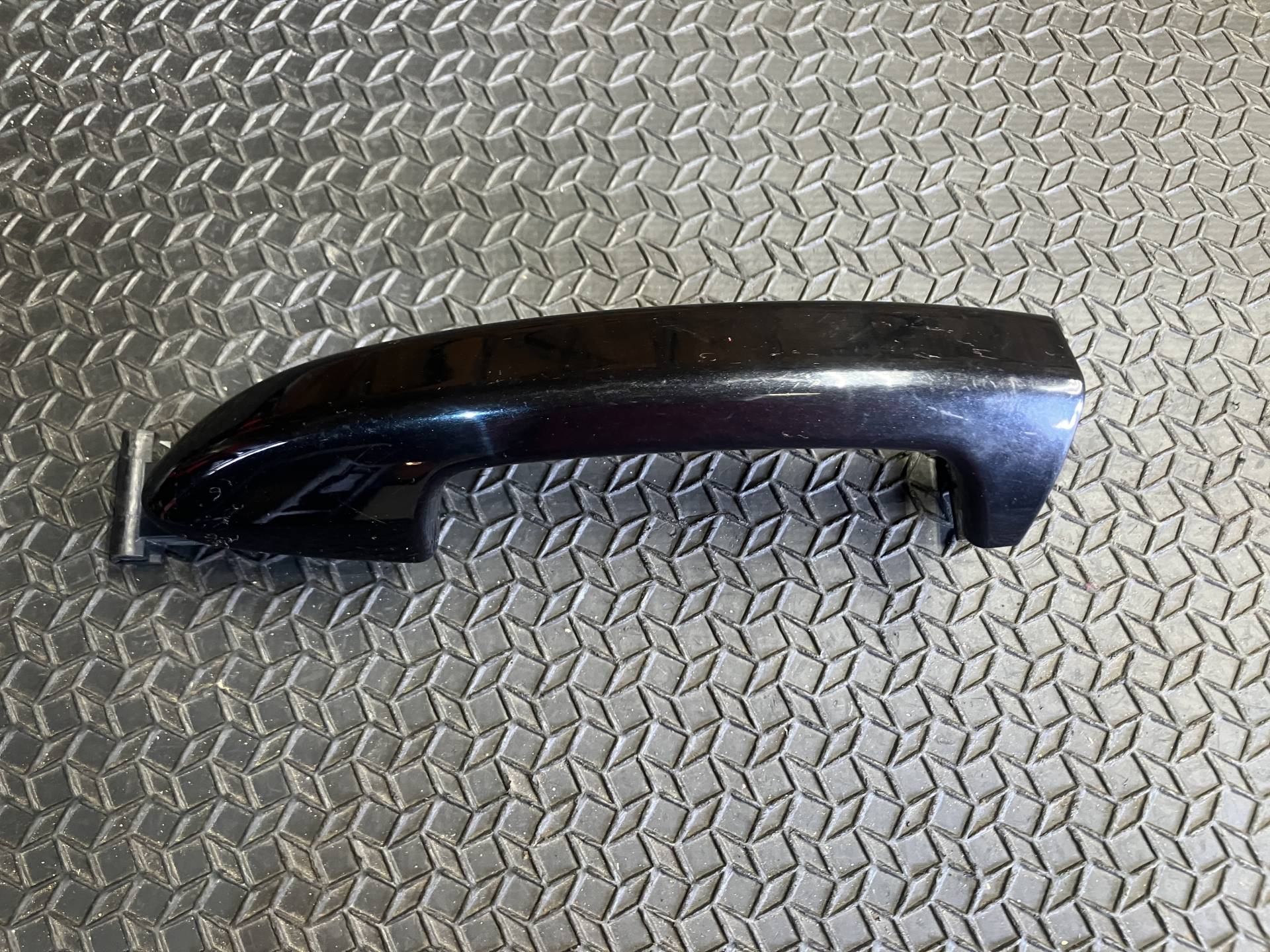 Ручка наружная задняя правая Volkswagen Passat B7 2012 OEM 3C0837206