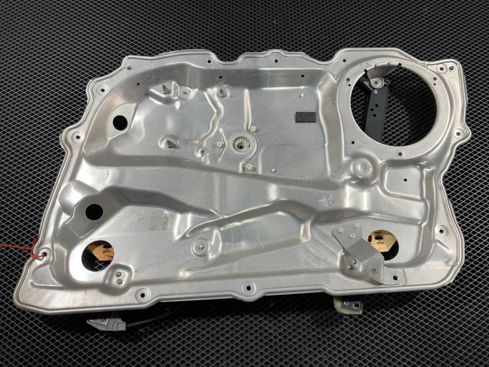 стеклоподъемник передний правый Audi S8 D3 2007 OEM 4E0837850B