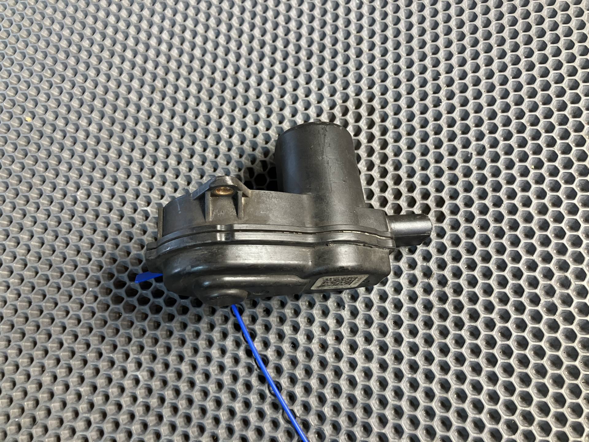 Моторчик ручника (стояночного тормоза) Audi A7 4G 2012 OEM 4H0615405AF, 4H0615406AF, 4H0998281