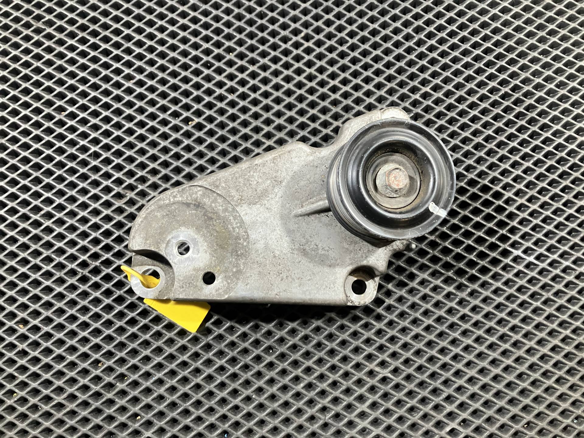Ролик обводной Infiniti QX50 J50 2010 OEM 11232-JK500