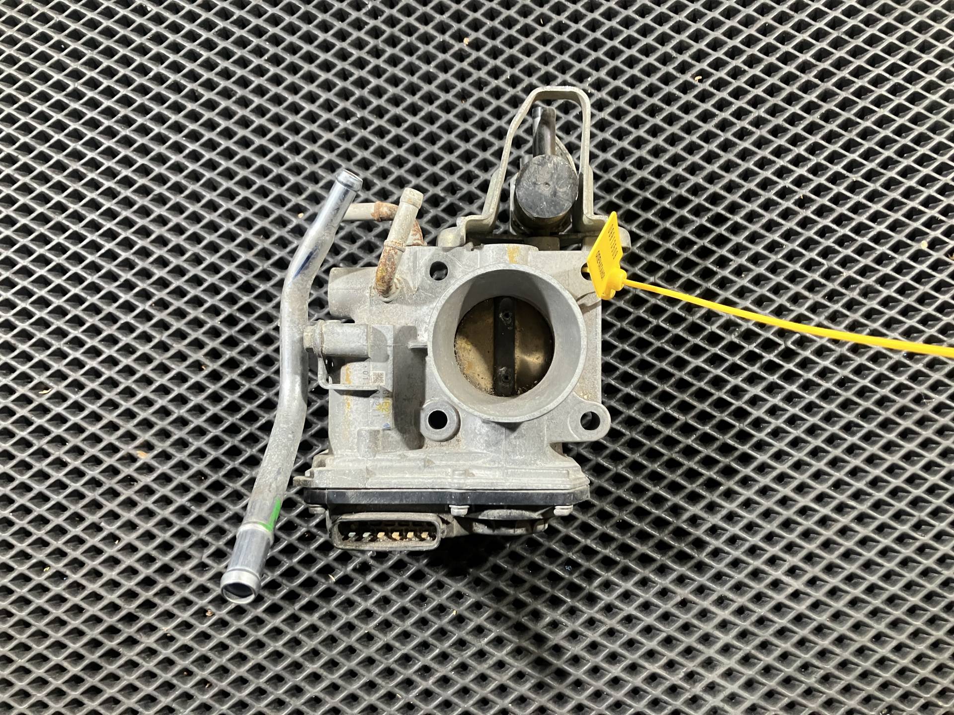 Заслонка дроссельная Honda Insight 2 2009 OEM 141001L27H, 16400RBJ003