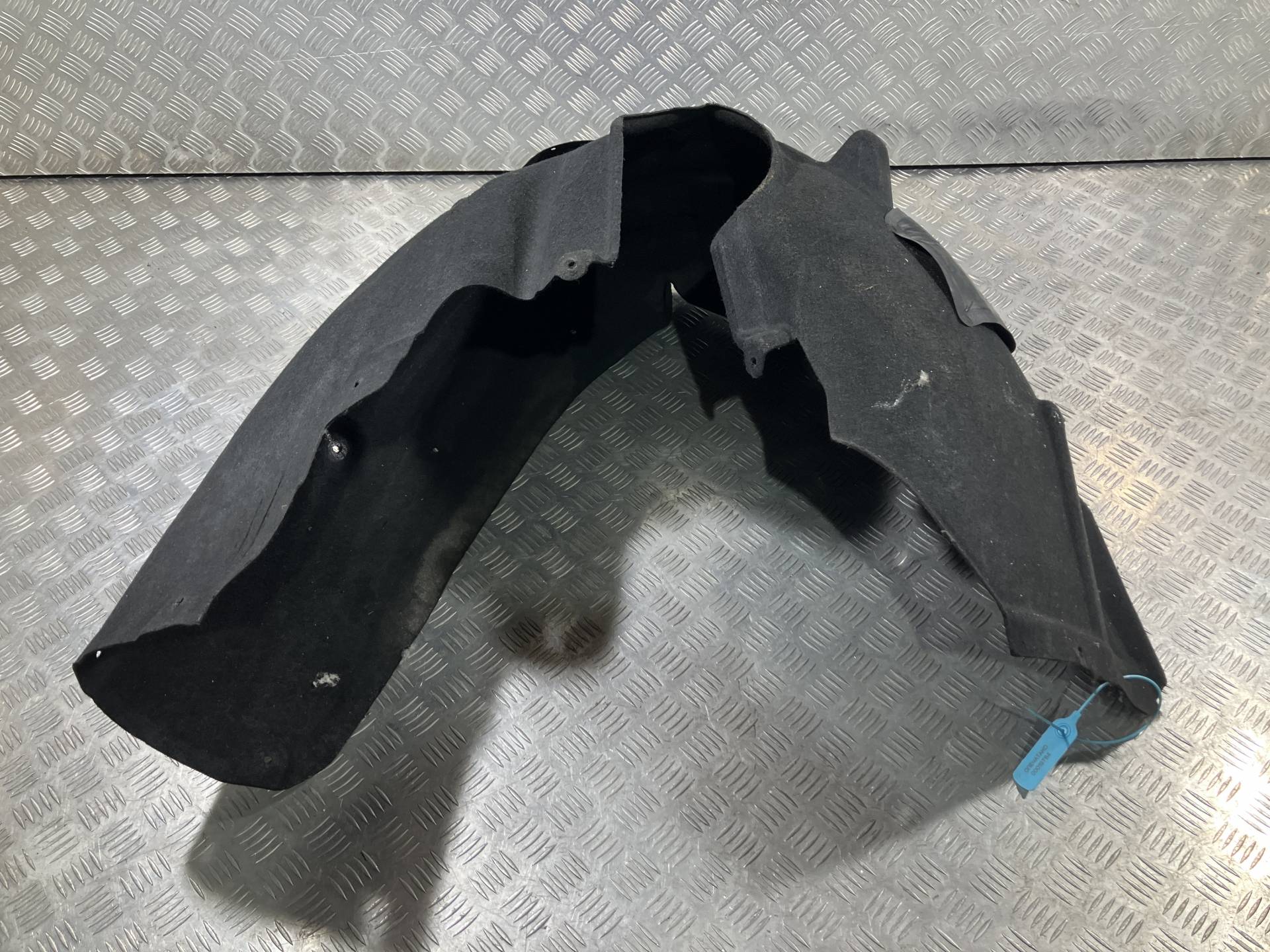 Защита арок задняя правая (подкрылок) BMW 7 G11/G12 2015 OEM 51717340204