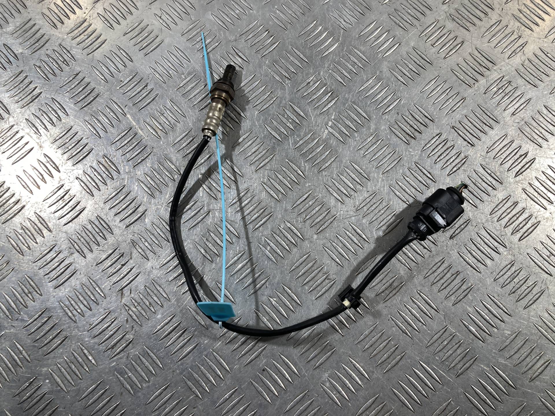 Лямбда-зонд Audi A7 4G 2012 OEM 06E906265AA