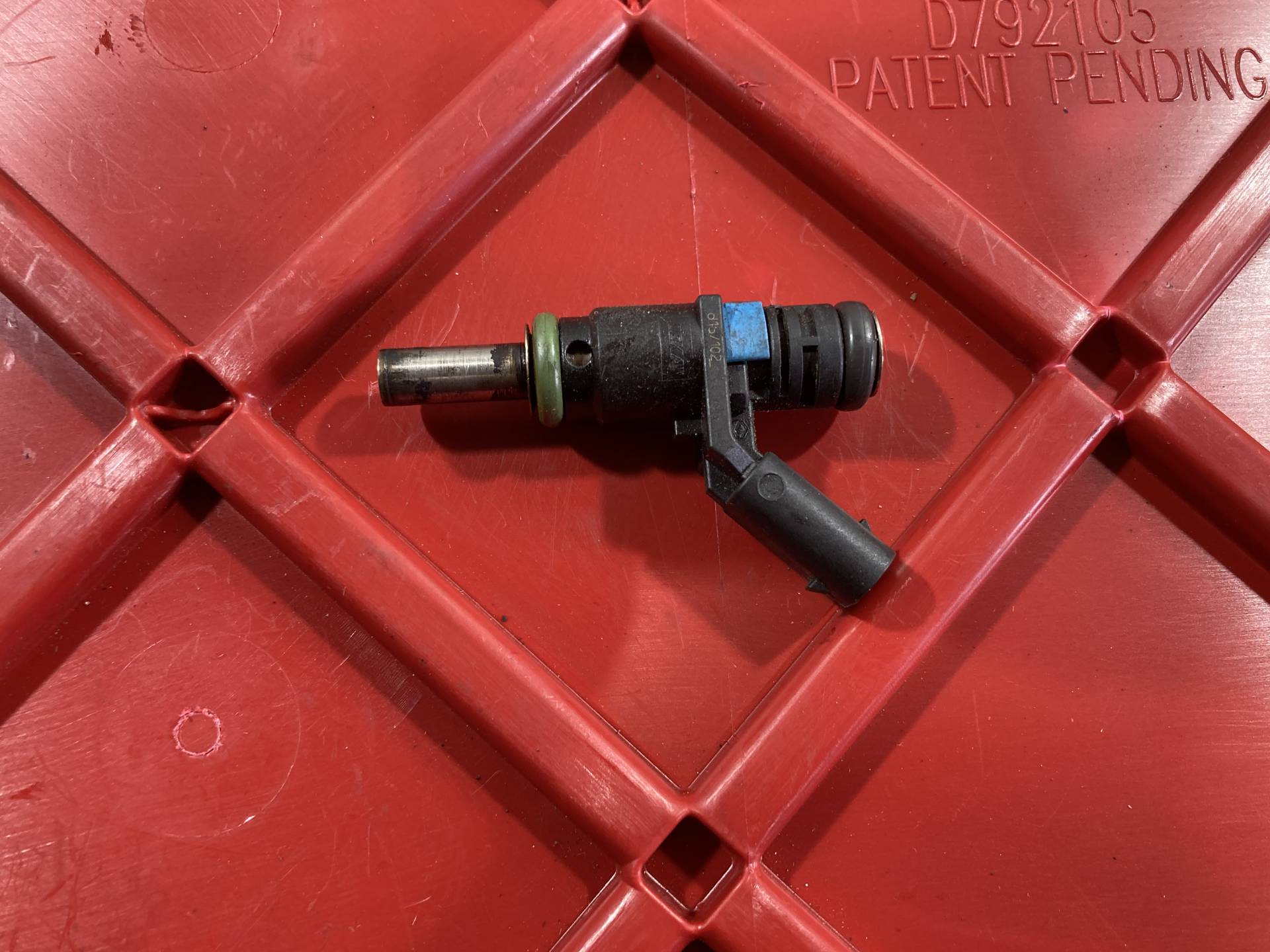 Форсунка Audi A7 4G 2017 OEM 06E906031, 06E906031A