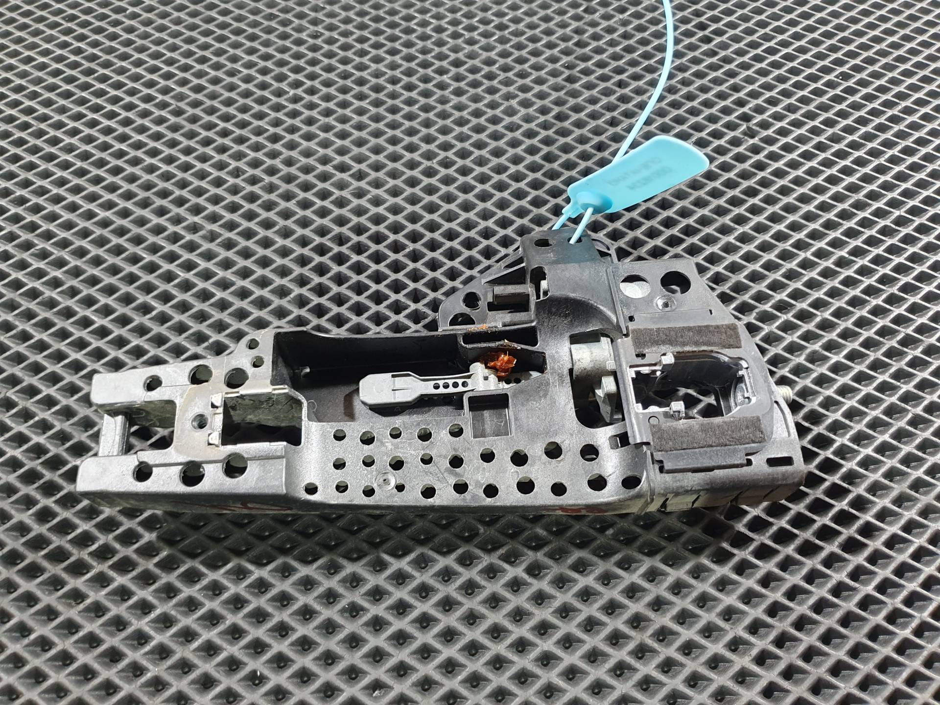 скелет ручки двери Audi A8 D4/4H 2012 OEM 4H0839886