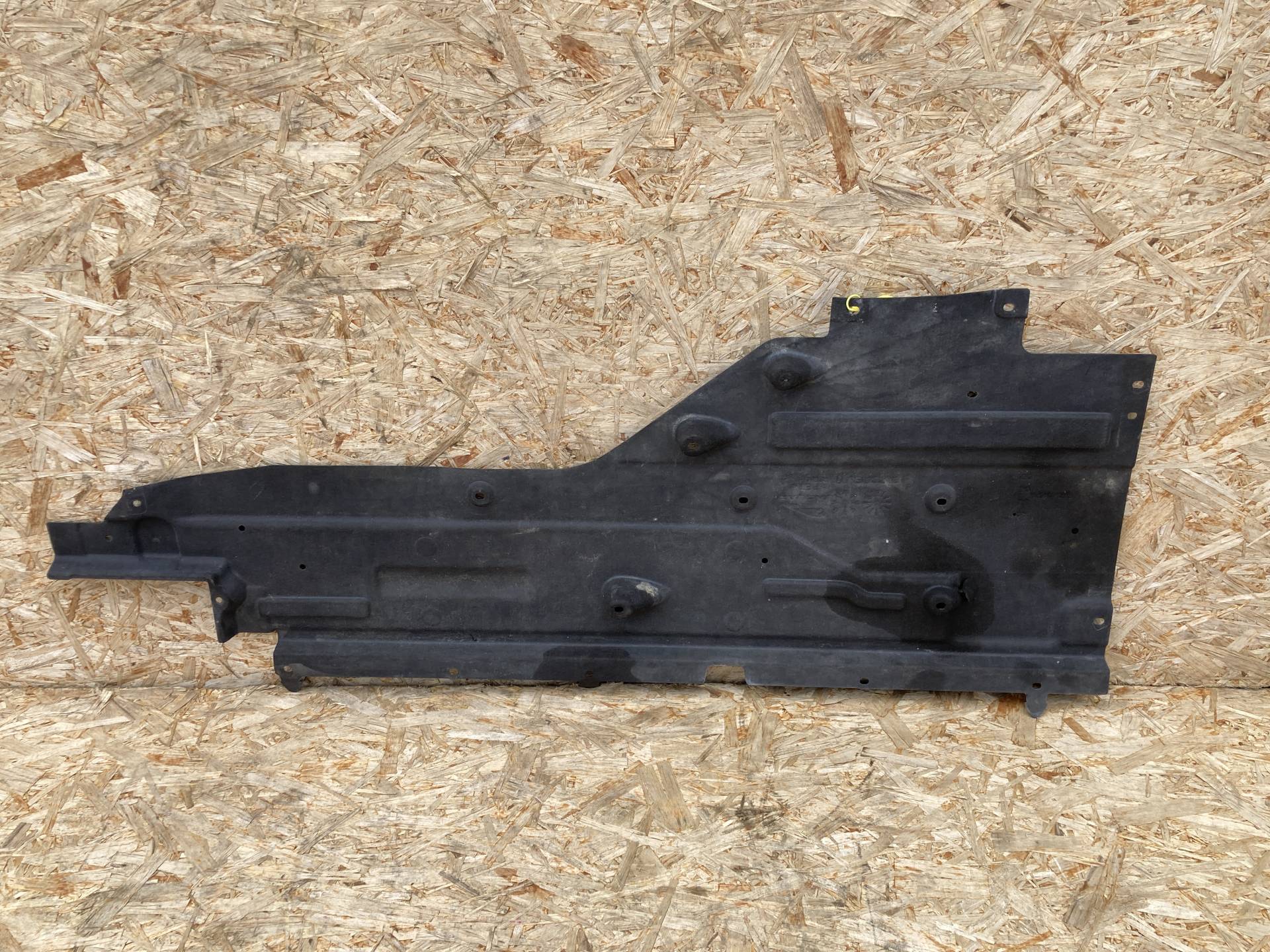 Защита днища Jaguar XE X760 2018 OEM GX73104C21AD, T2H19133, T4A1016