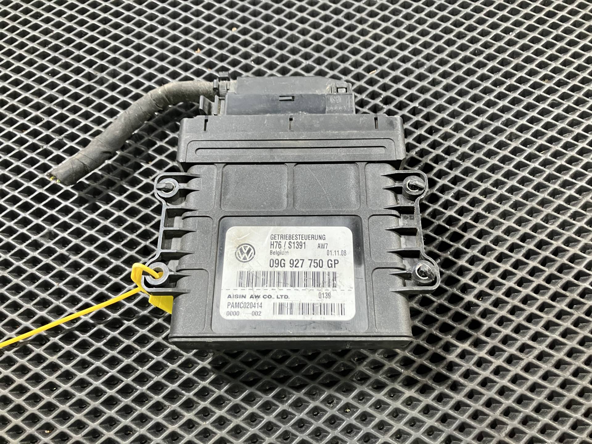 Блок управления АКПП Volkswagen Passat CC 2010 OEM 09G927750GP
