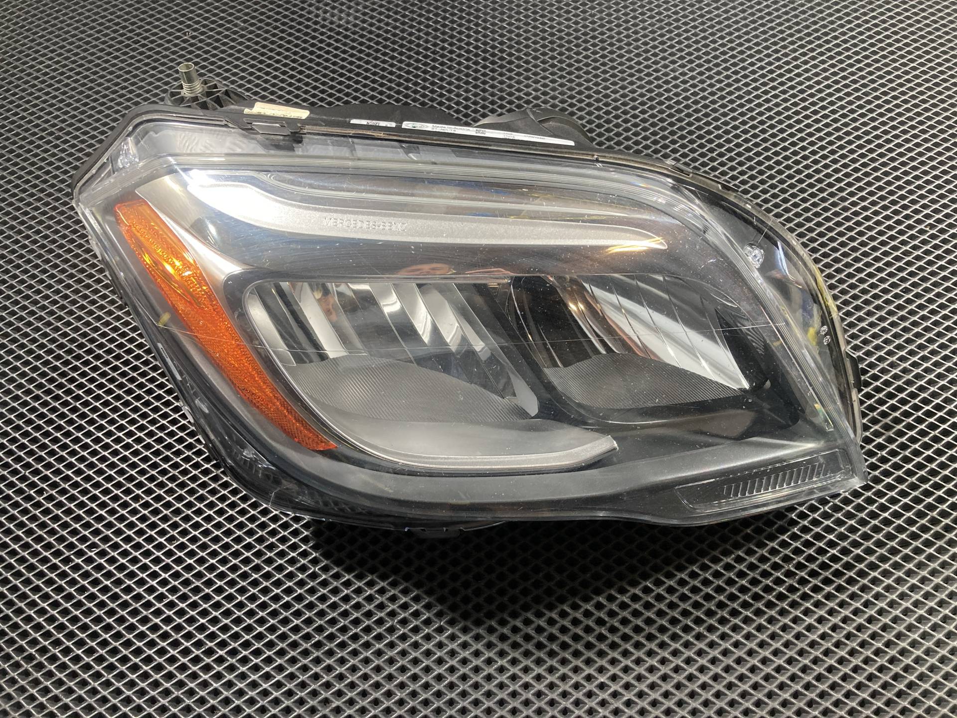 Фара правая Mercedes GLK X204 рестайлинг 2014 OEM A2048201439
