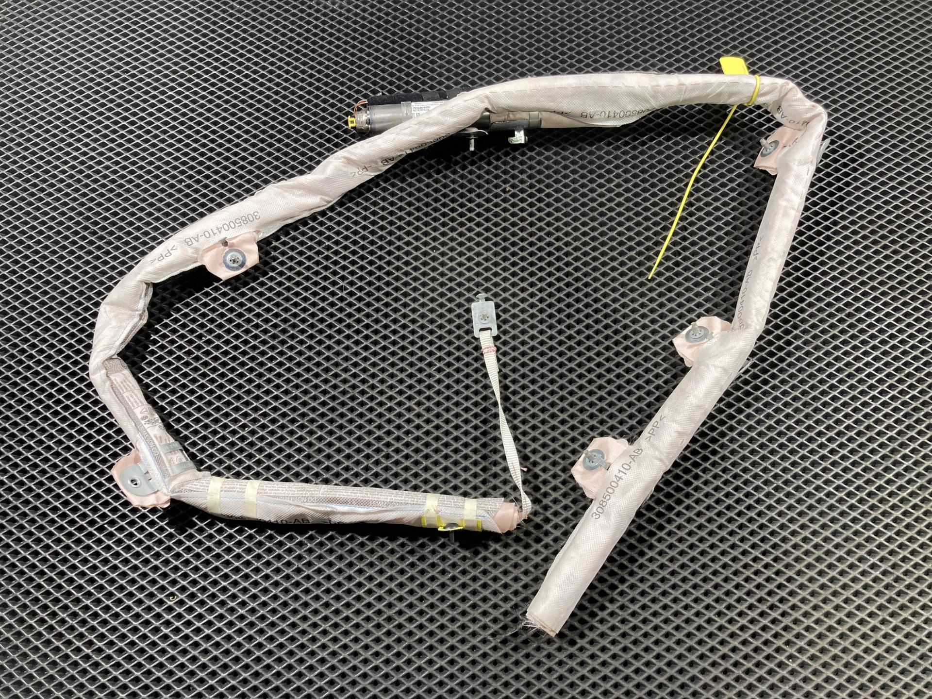Подушка безопасности боковая (шторка) правая Jaguar XE X760 2016 OEM HX7314K159AD, T4N16128, T4N7323