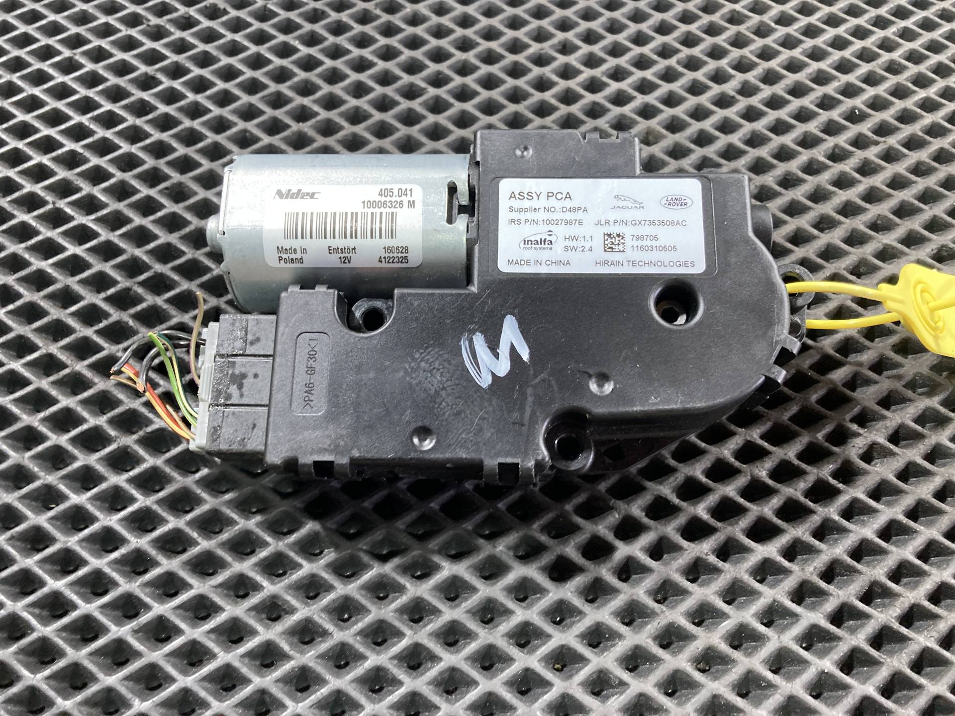 Двигатель электролюка Jaguar XE X760 2016 OEM GX7353508AC, T2H35589, T2H38791, T4N14770, T4N16324, T4N17314, T4N7723