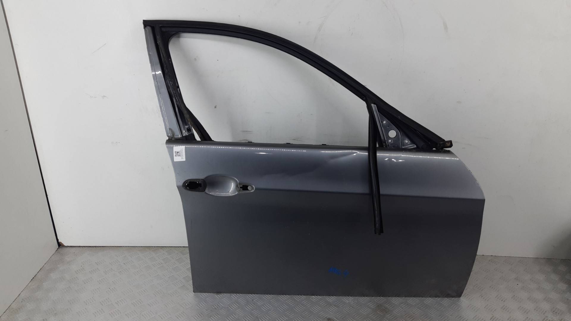 Дверь передняя правая BMW 3-Series (E90/E91/E92/E93) купить в Беларуси