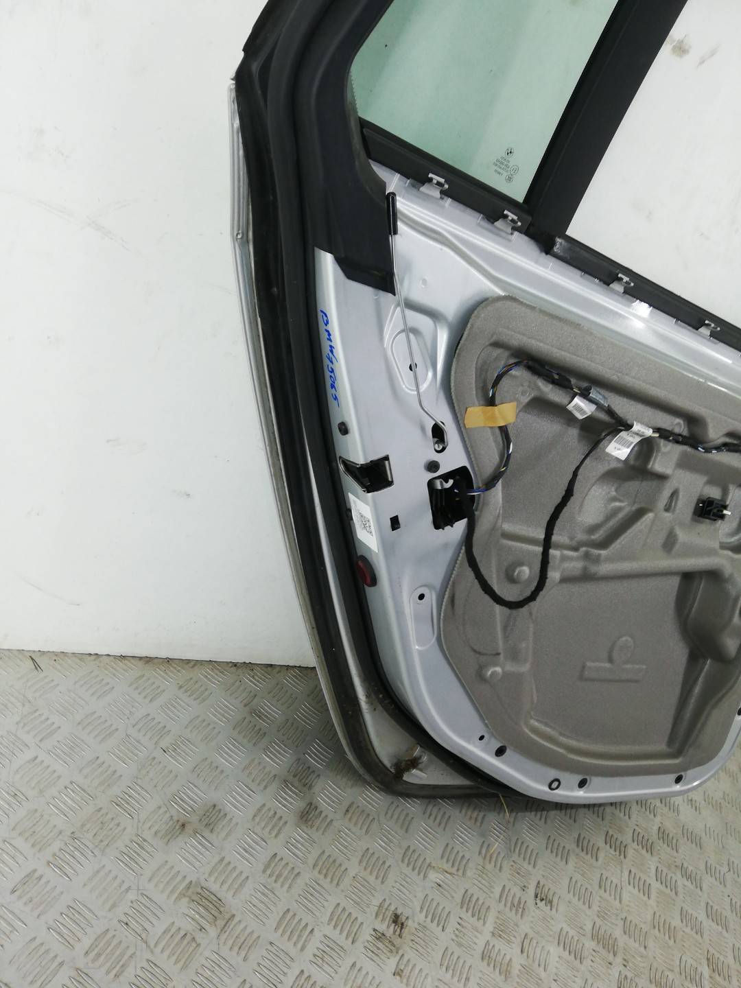 Дверь задняя левая BMW 5-Series (E60/E61) купить в России