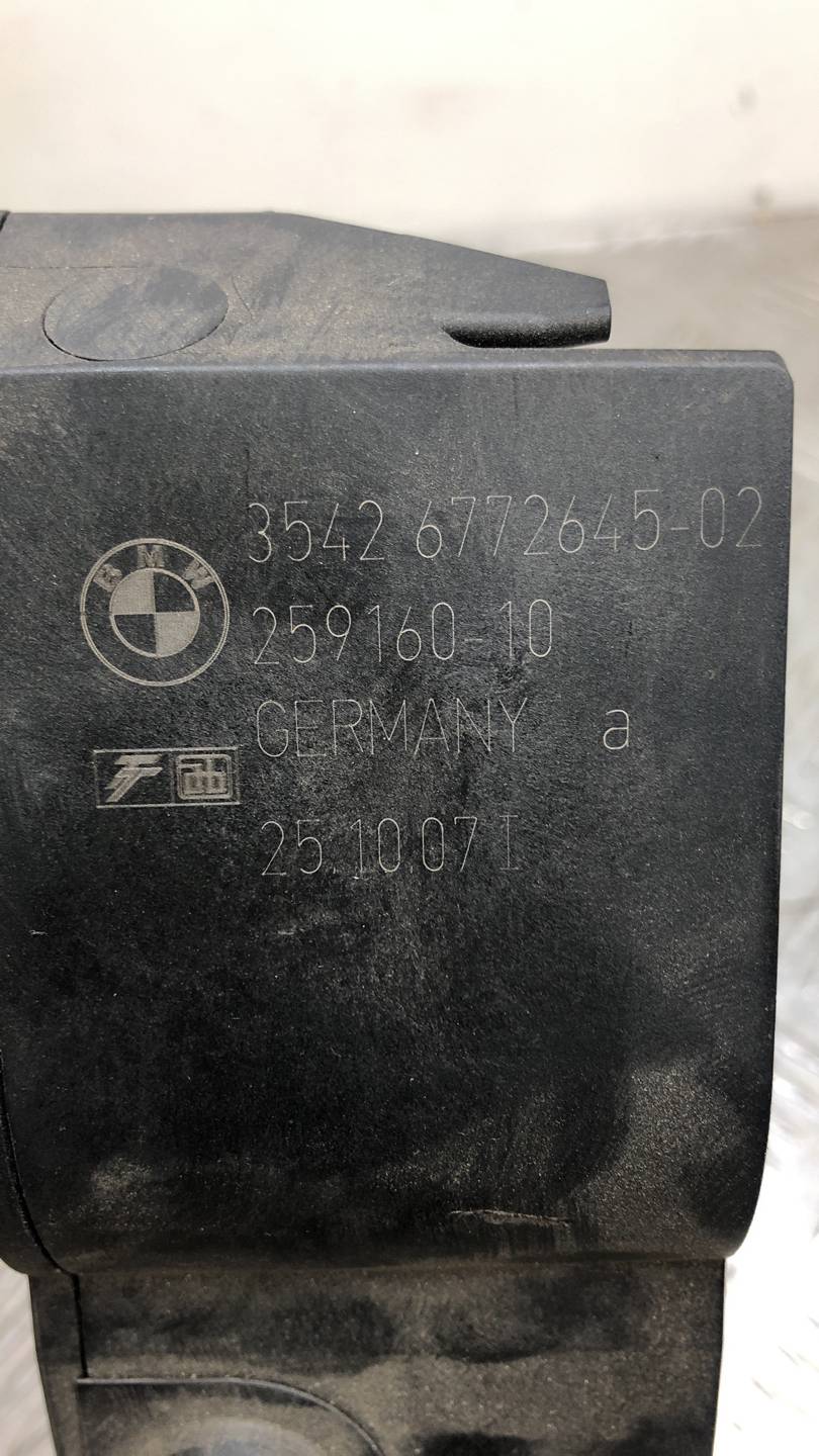 Педаль газа BMW 3-Series (E90/E91/E92/E93) купить в России