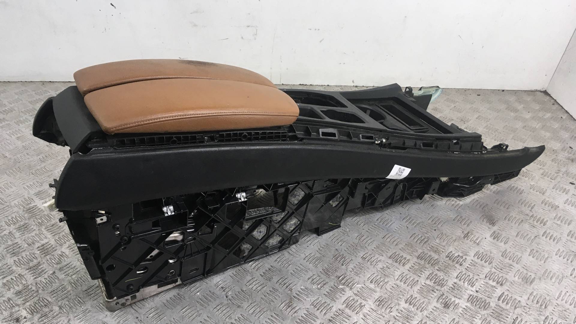 Консоль салона (кулисная часть) BMW X5 (E70) купить в России