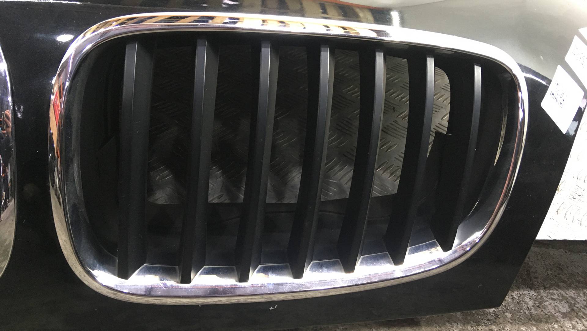 Решетка радиатора BMW X5 (E70) купить в России