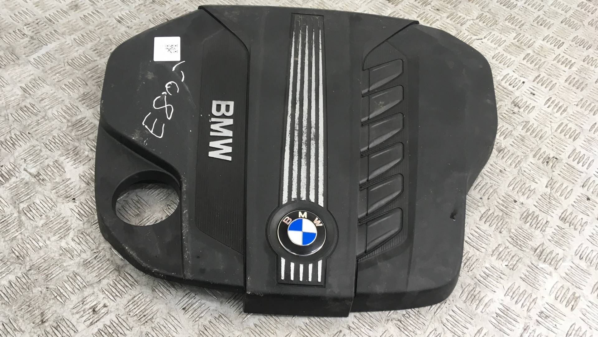 Накладка декоративная двигателя BMW X6 (E71) купить в России